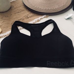 Very nice Reebock sports bra. Black